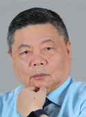 Yi-Long Wu